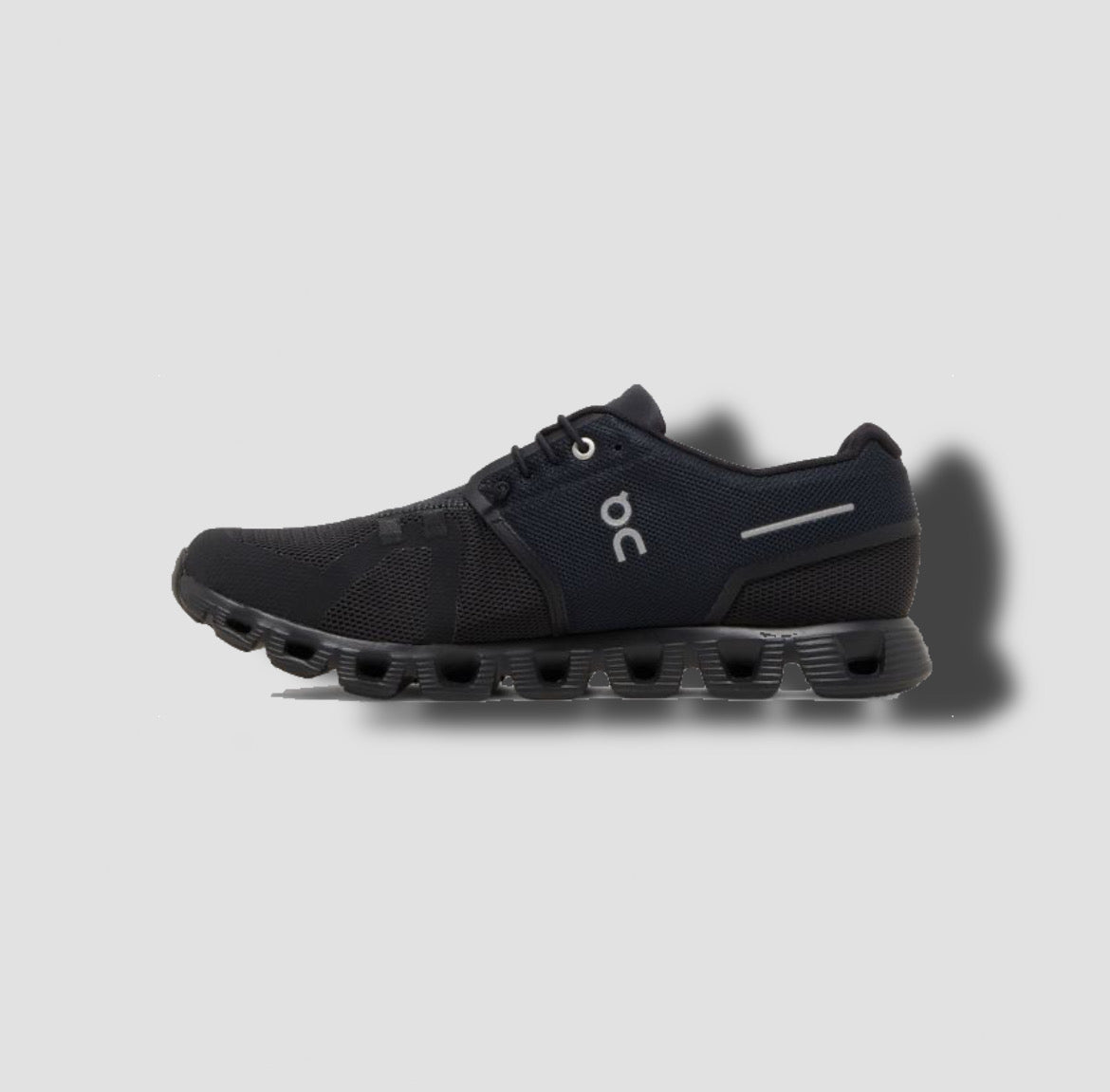 ON Cloud 5 'All Black'